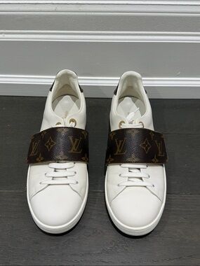 Louis Vuitton White Leather Sneakers with Brown Monogram Strap